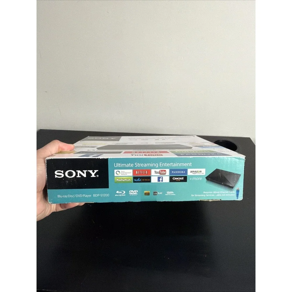 Sony BDP-S1200 Blu Ray Disc DVD Player w/ Remote Ac Adapter Manual Open Box